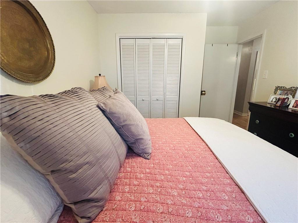 329 LONGVIEW Drive