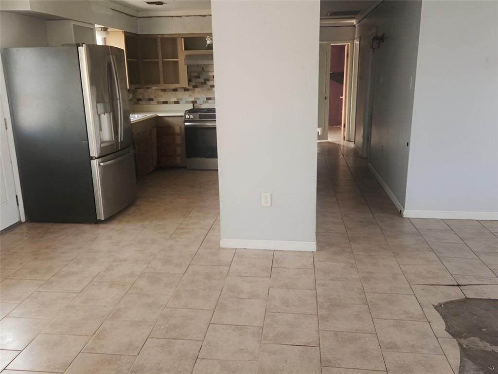 303 BELLAIRE Drive