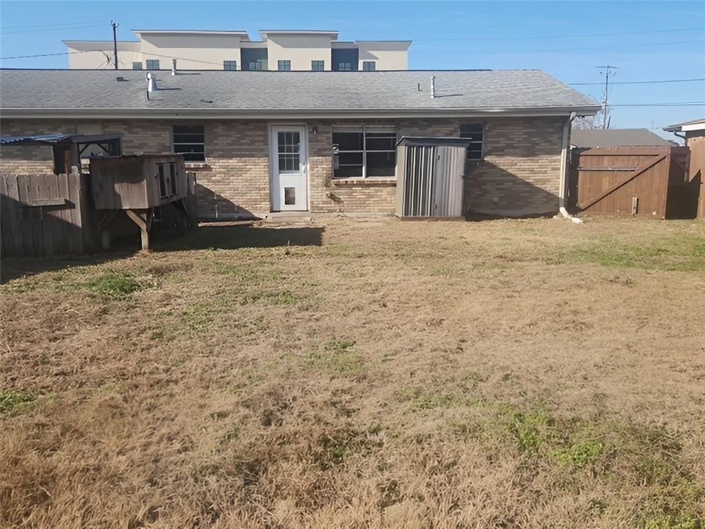 303 BELLAIRE Drive