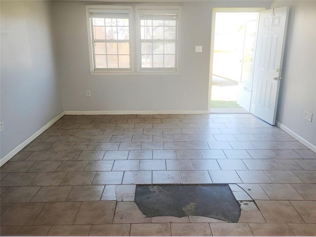 303 BELLAIRE Drive