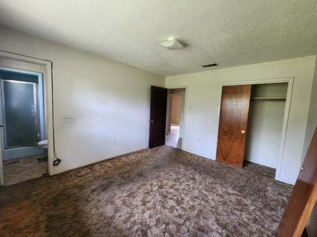 6040 W PERIMETER Drive