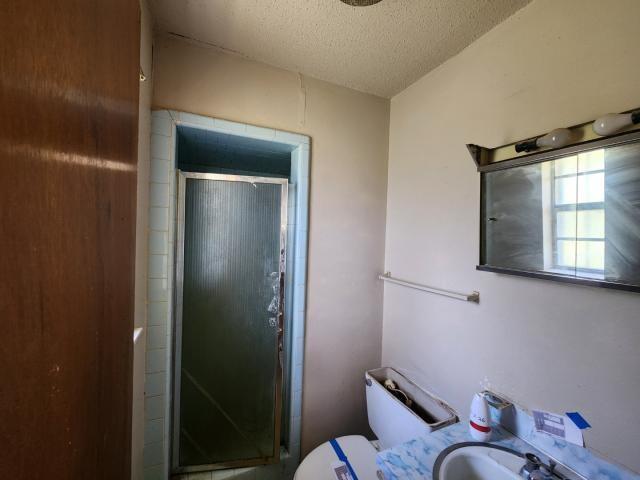 6040 W PERIMETER Drive