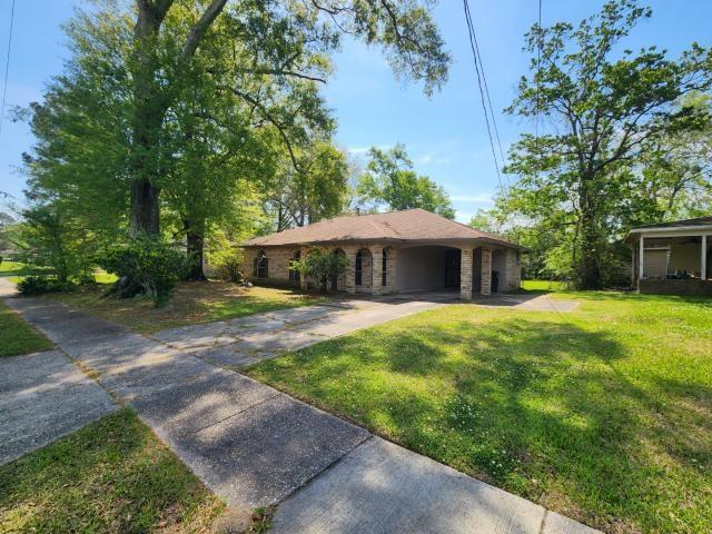 6040 W PERIMETER Drive