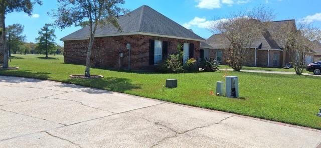 168 RIVER OAKS Drive