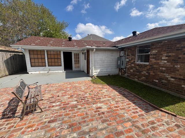 3228 VERONICA Drive