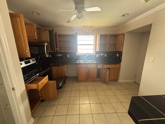3228 VERONICA Drive