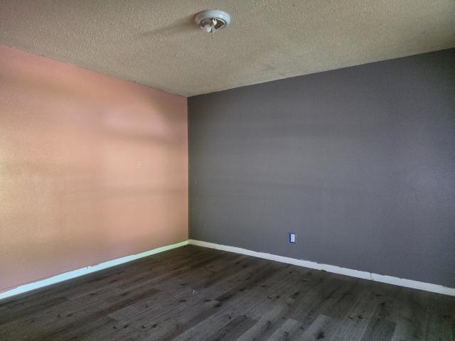 106 HEMLOCK Court