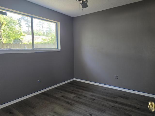 106 HEMLOCK Court