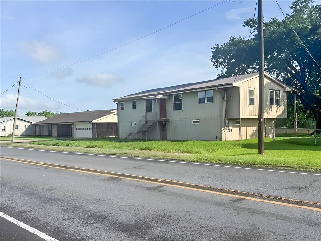 7706 HIGHWAY 308 Highway