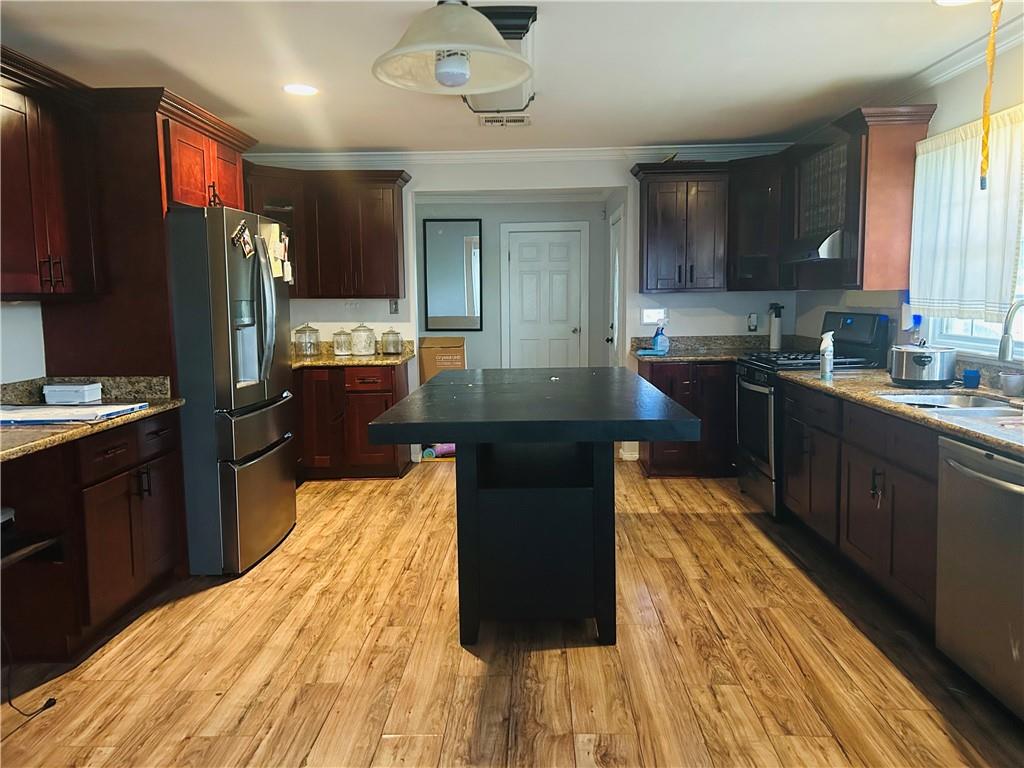 3701 RIVER Road