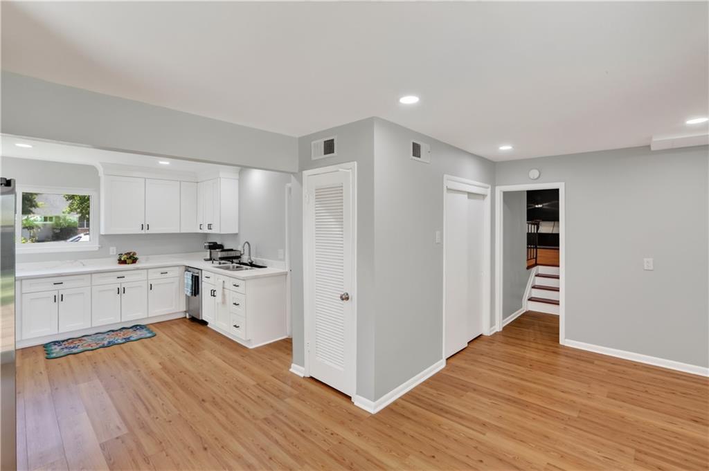 10129 STEPHEN Drive