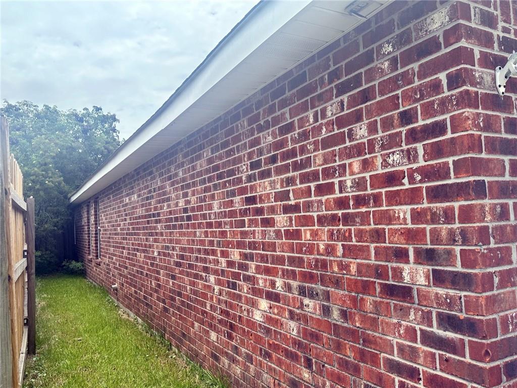 2415 AMY Drive