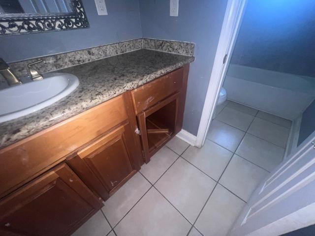 10200 FLOSSMOOR Drive