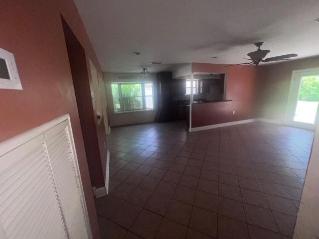 10200 FLOSSMOOR Drive