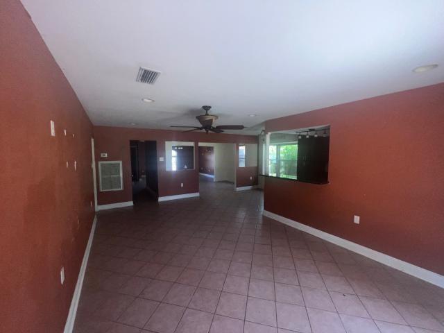 10200 FLOSSMOOR Drive