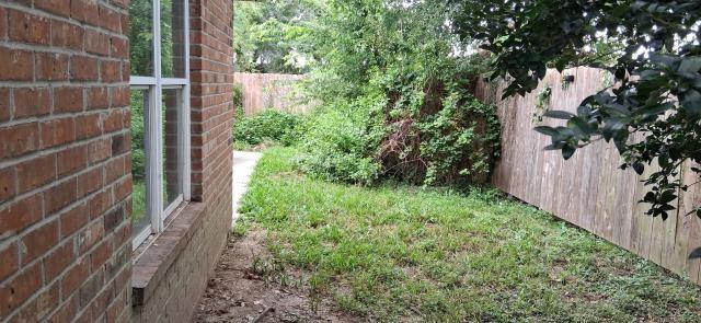 433 E MAPLE Loop