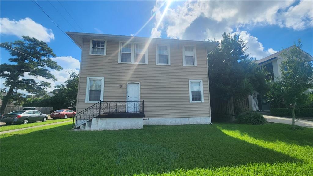 102 FRENCH Street 4
