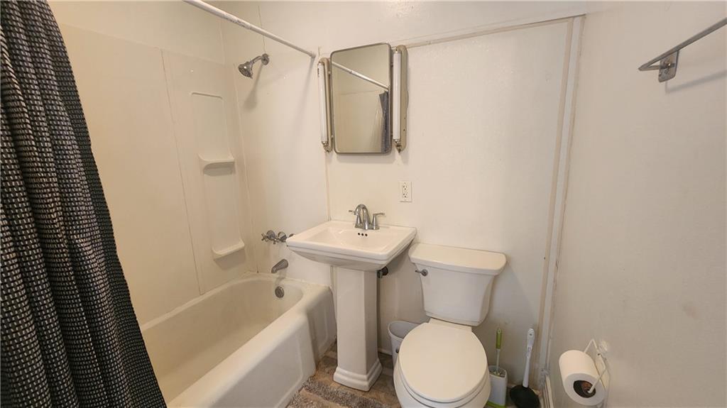 102 FRENCH Street 4