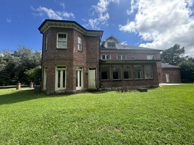 1 ROSEDOWN Court