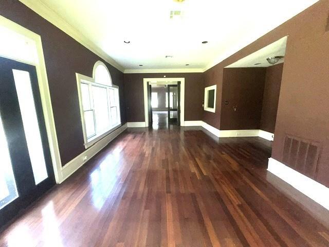 1 ROSEDOWN Court