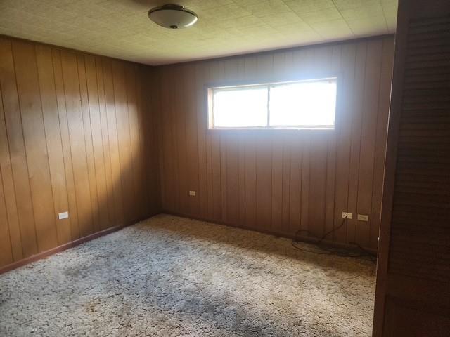 310 ESTATE Drive