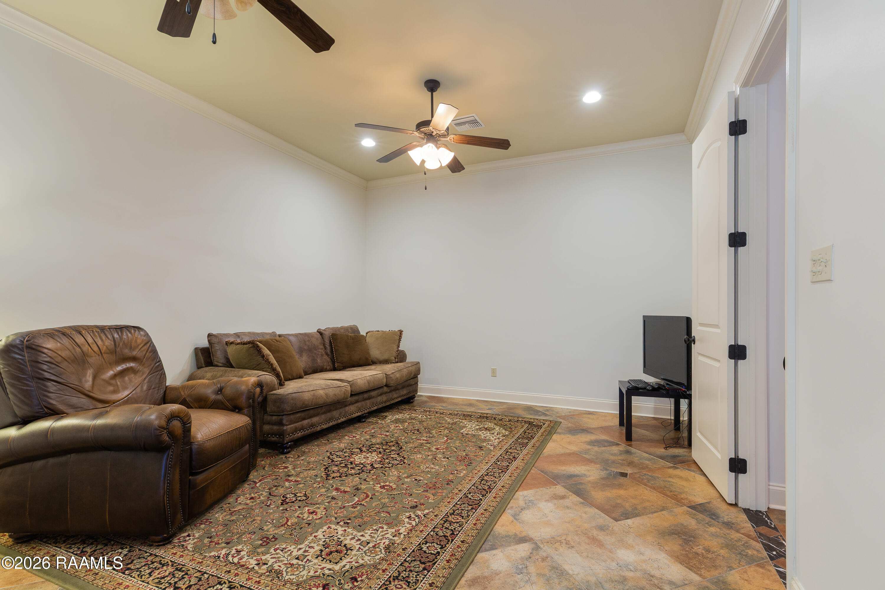 122 Maple Grove Lane