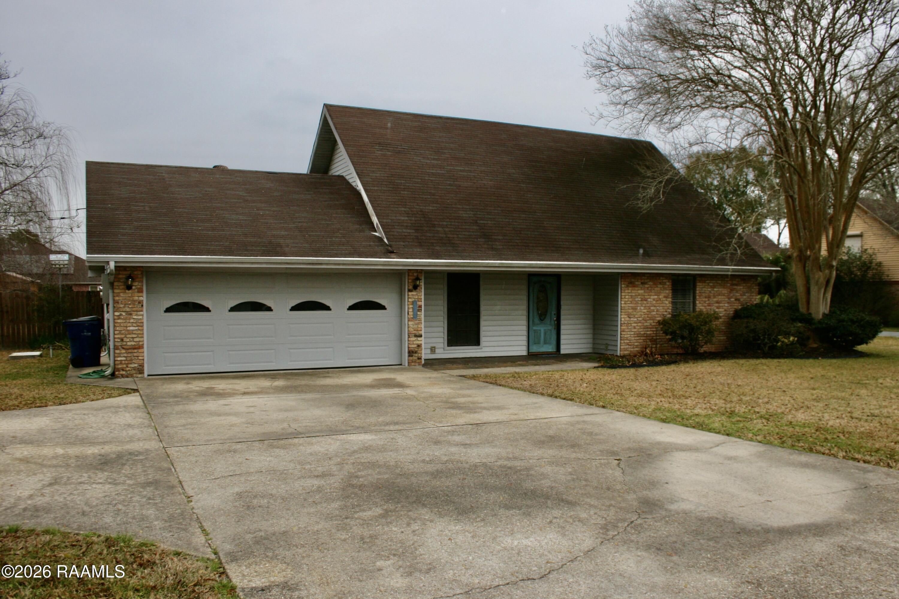 5824 John Boudreaux Road