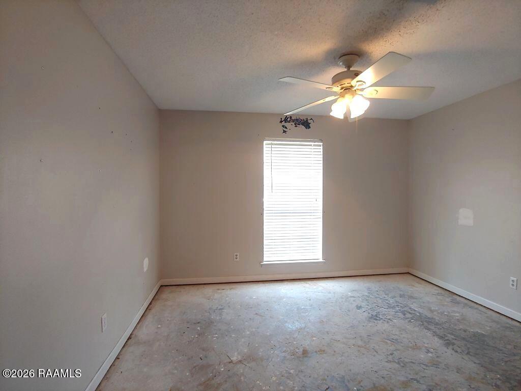 106 Pigeon Loop