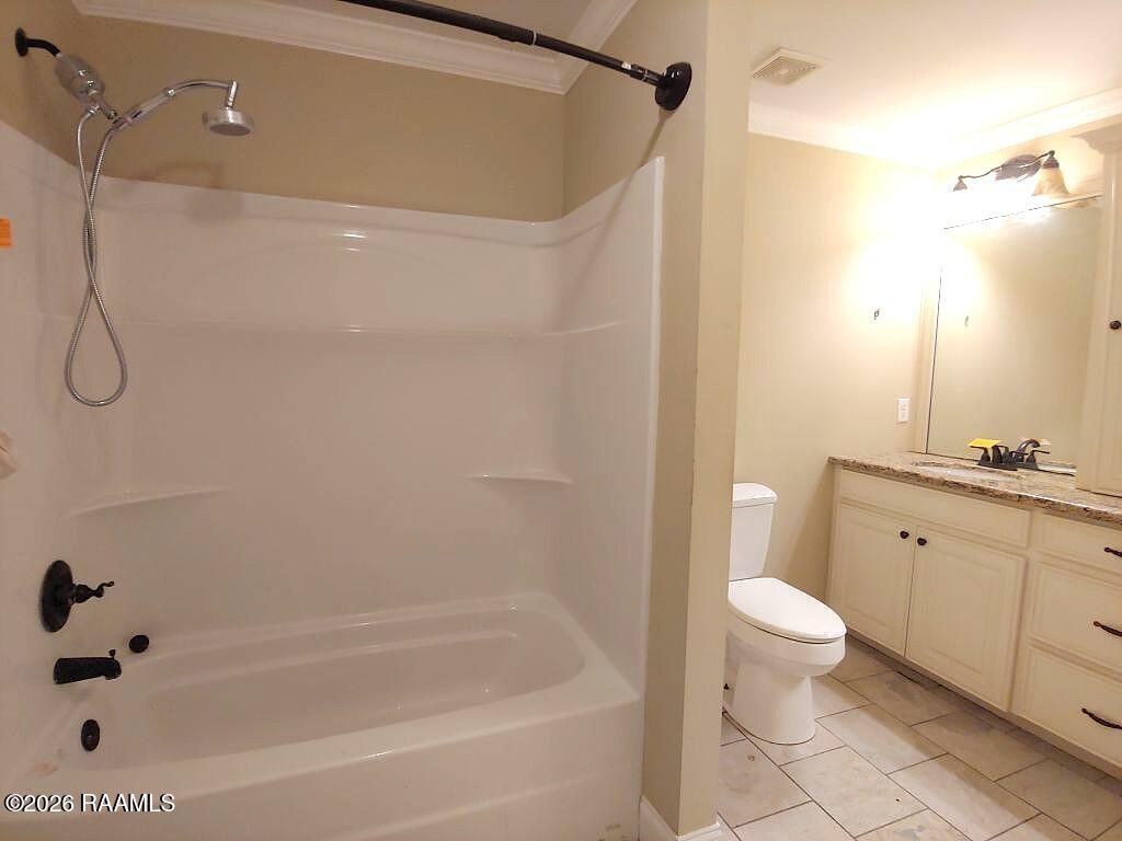 212 E 12th Street