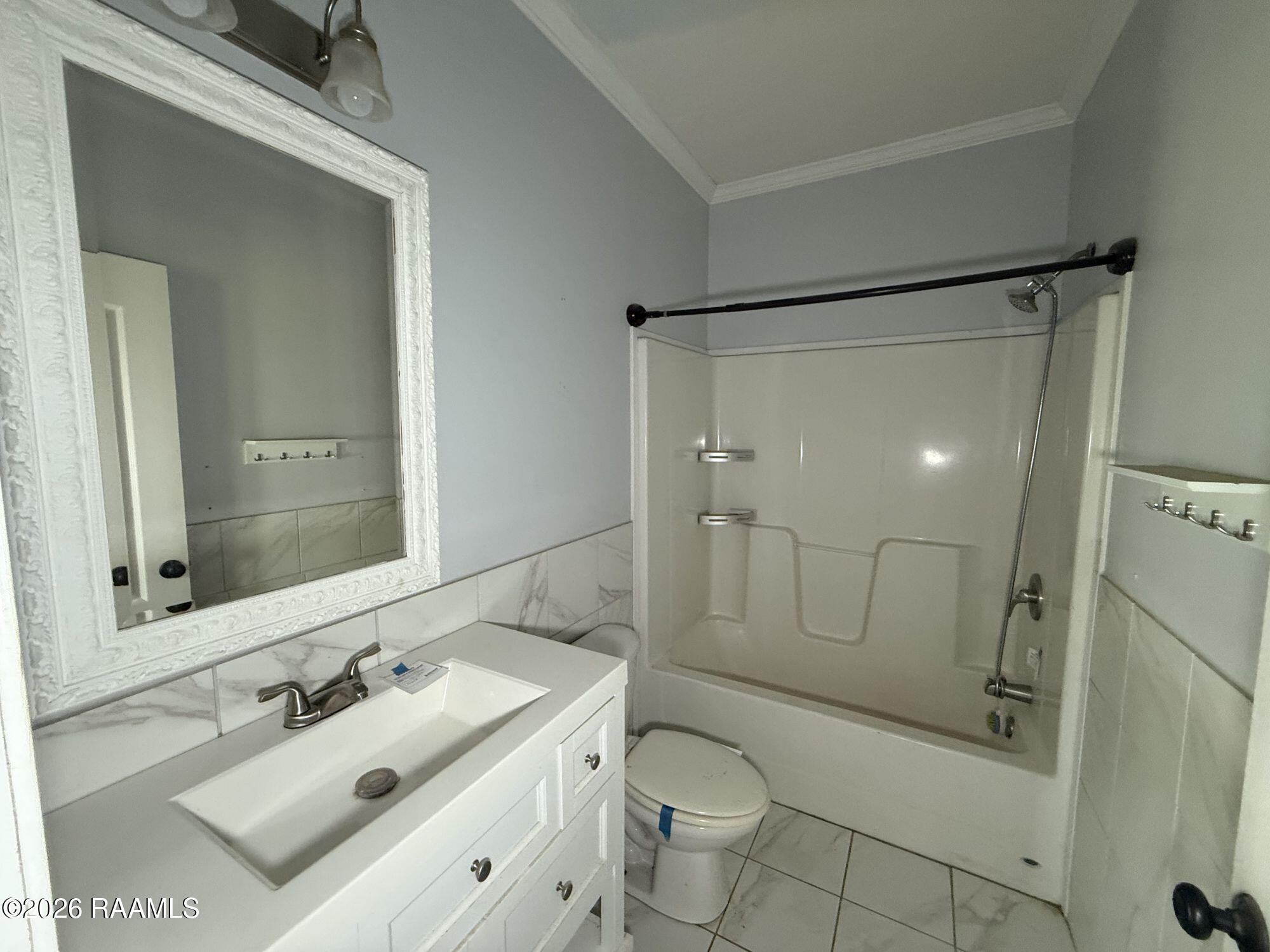 2832 Dubose Road