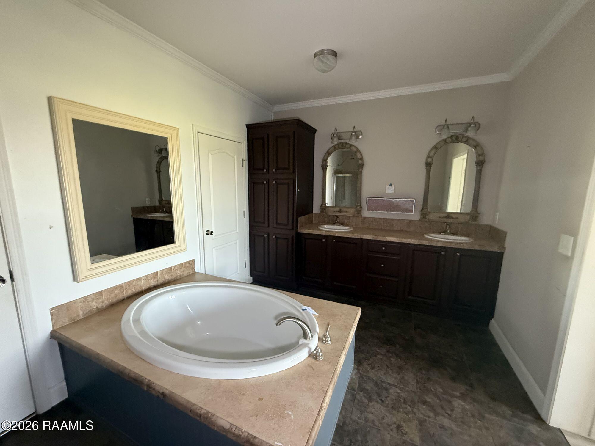 2832 Dubose Road