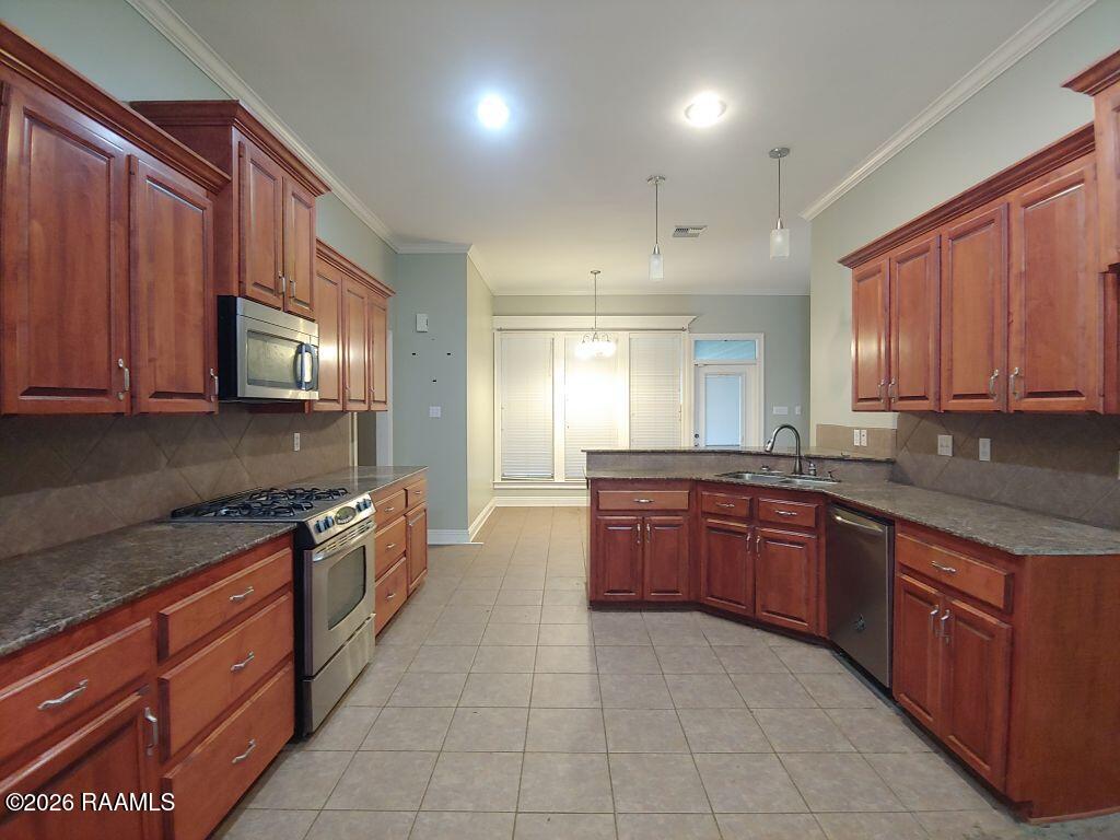 202 Beringer Drive