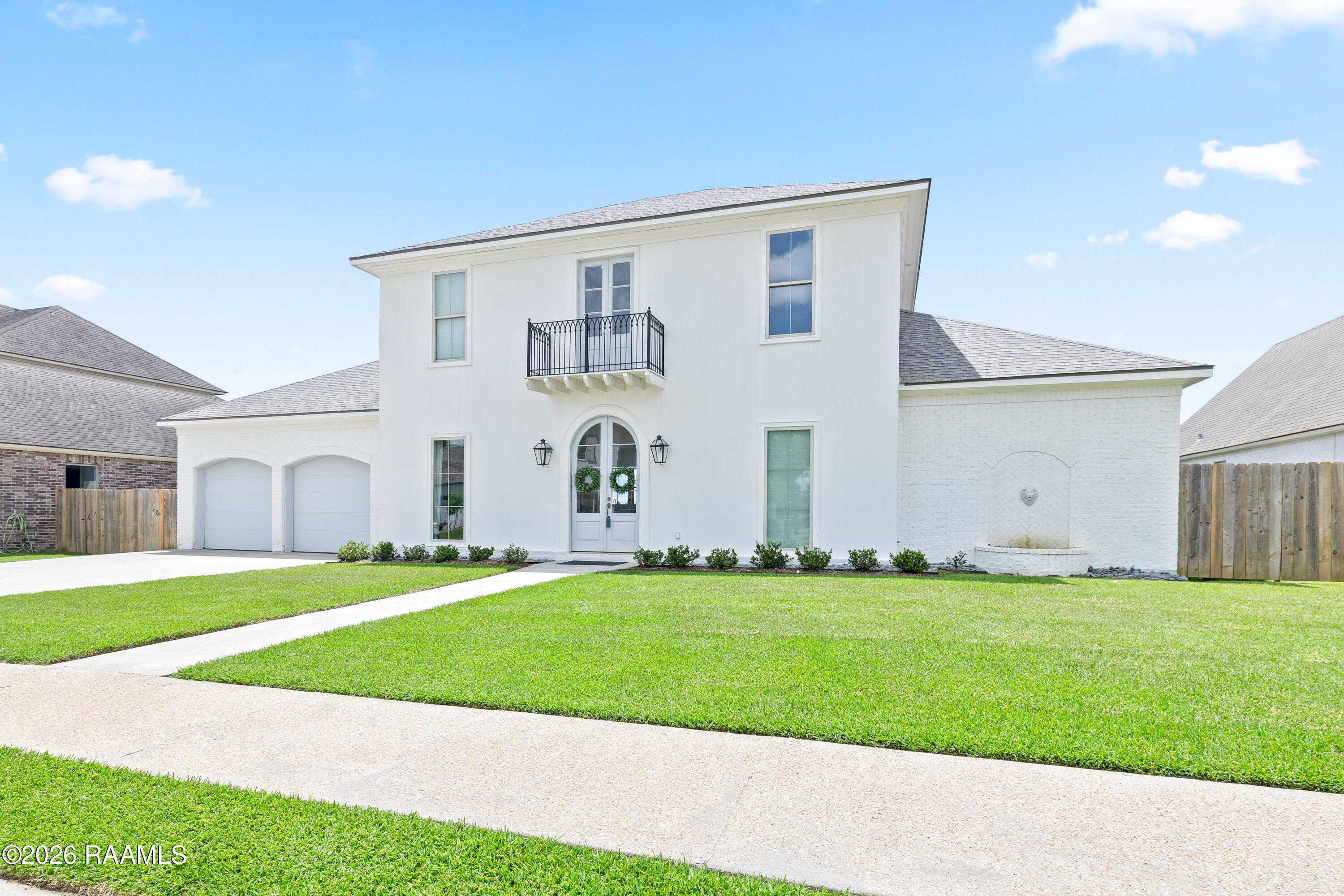 1044 The Lake Drive