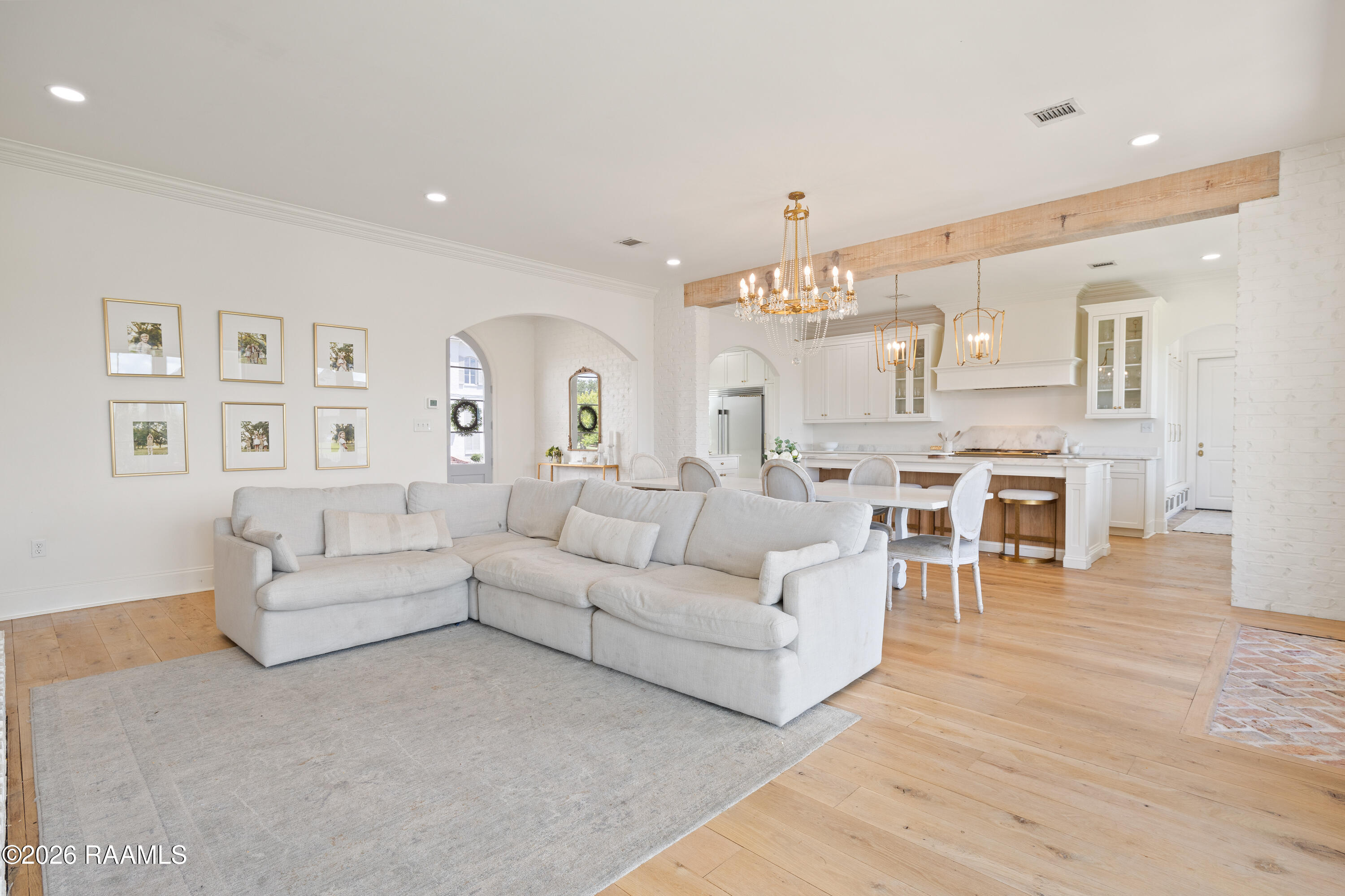 1044 The Lake Drive