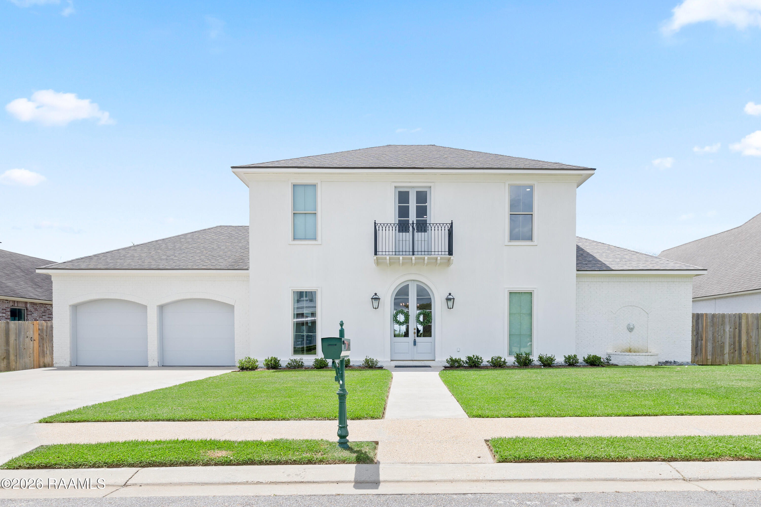 1044 The Lake Drive