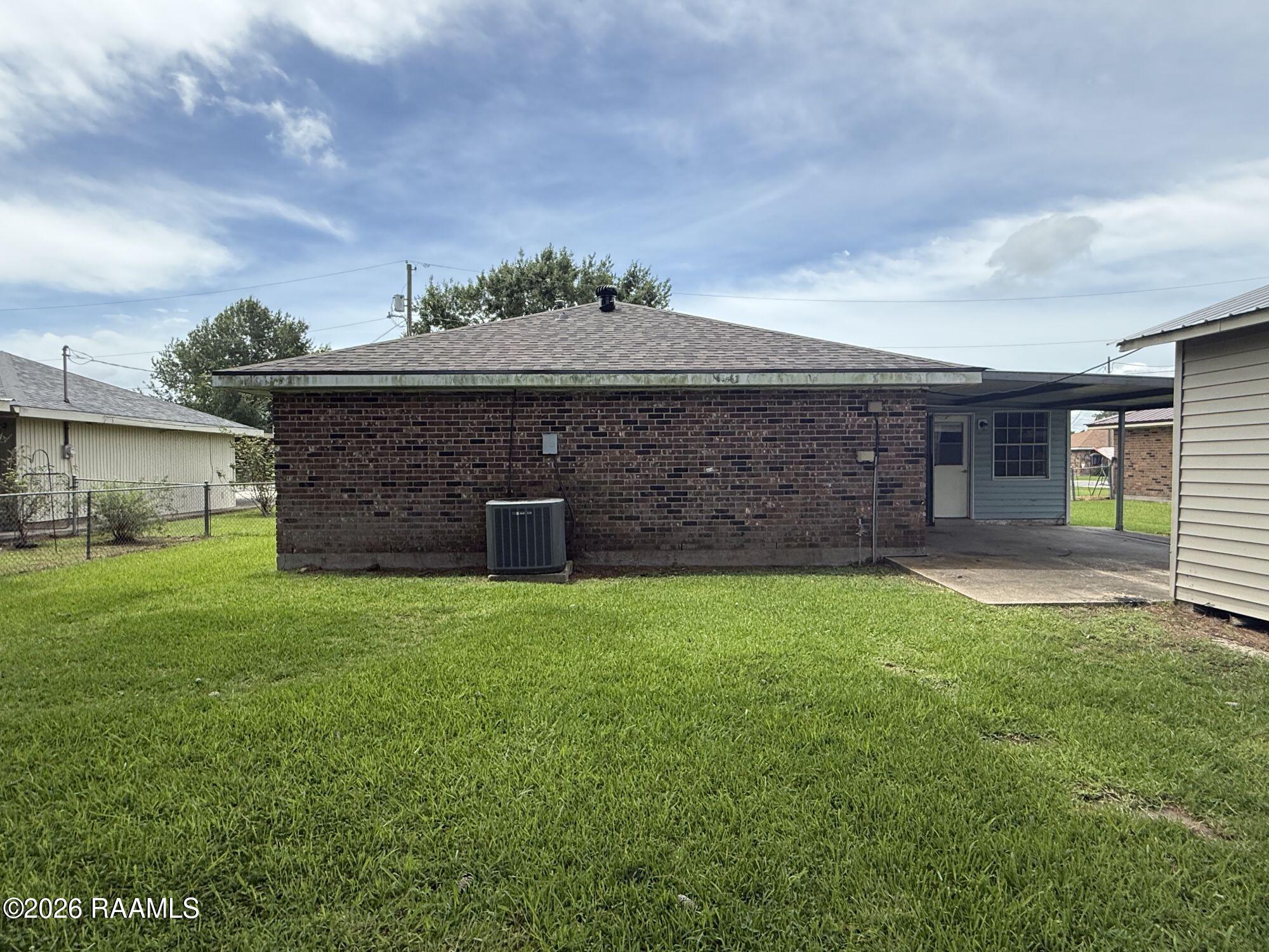 219 Blue Bonnet Drive