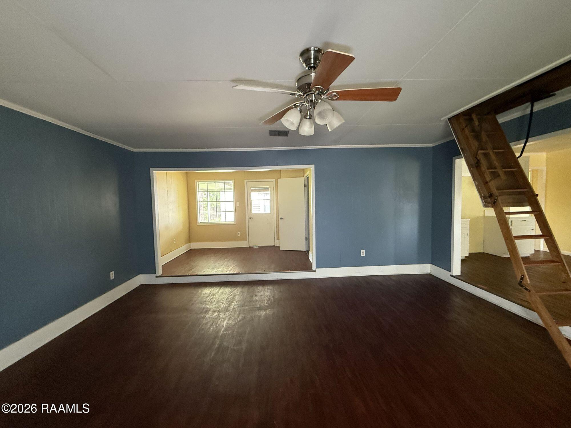 219 Blue Bonnet Drive