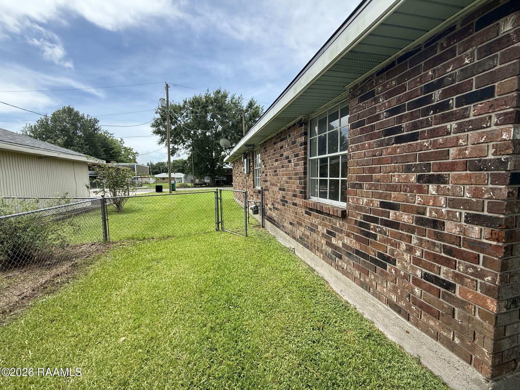 219 Blue Bonnet Drive