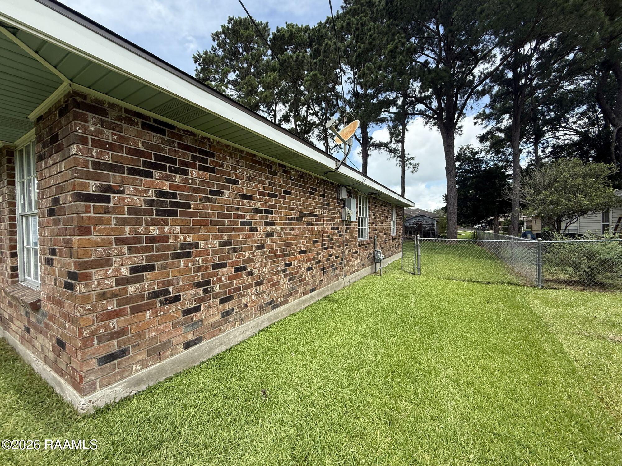 219 Blue Bonnet Drive