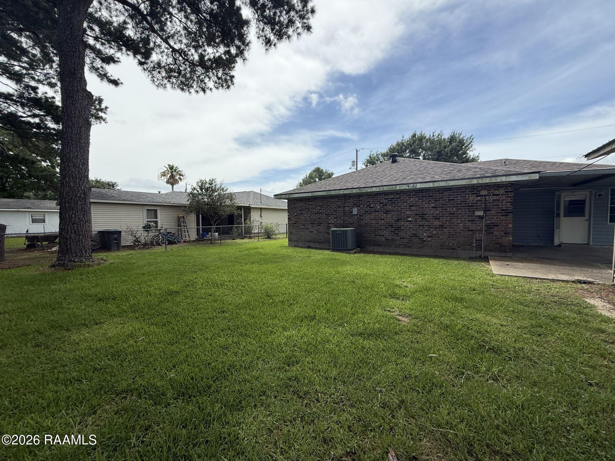 219 Blue Bonnet Drive
