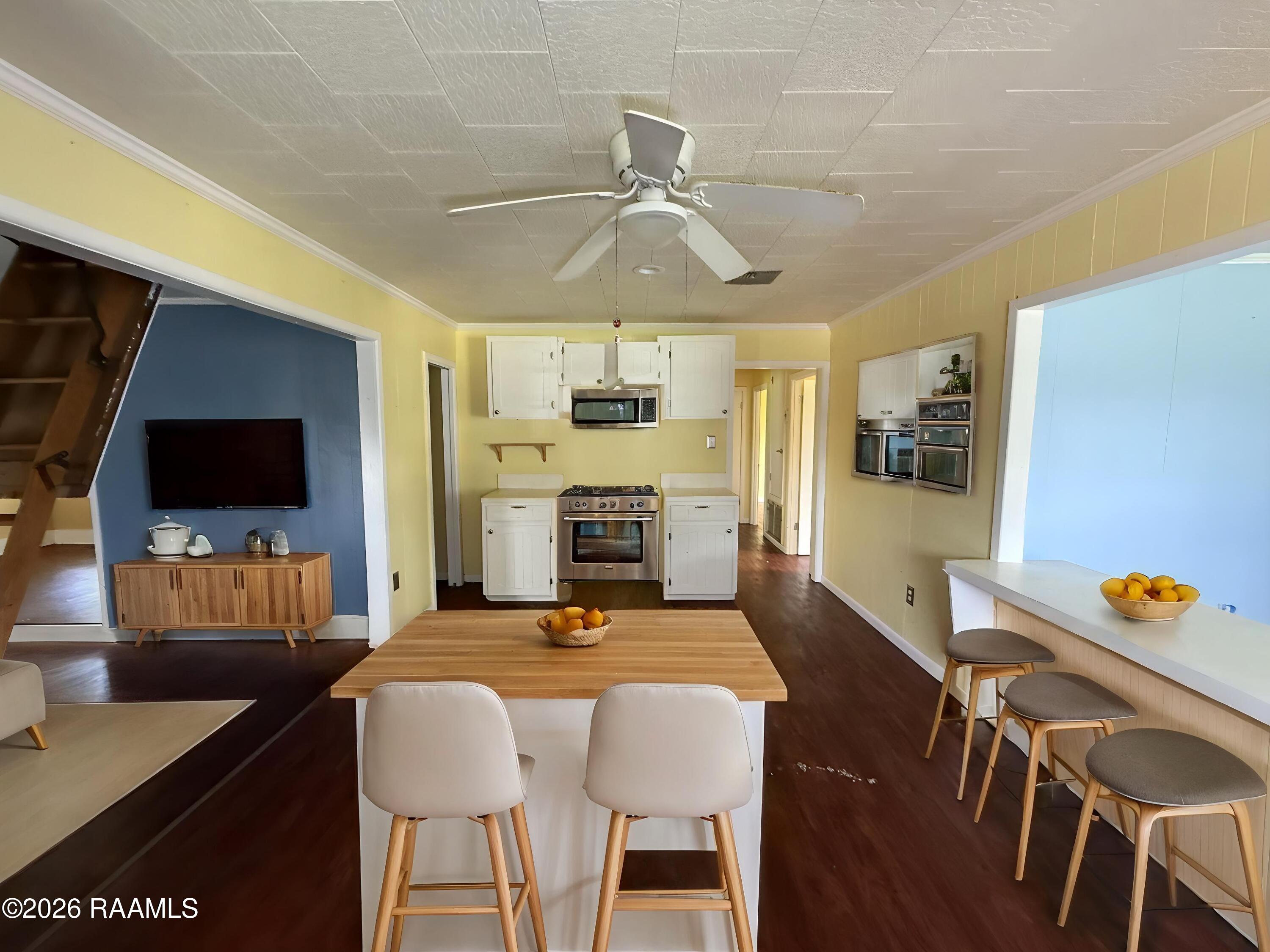 219 Blue Bonnet Drive