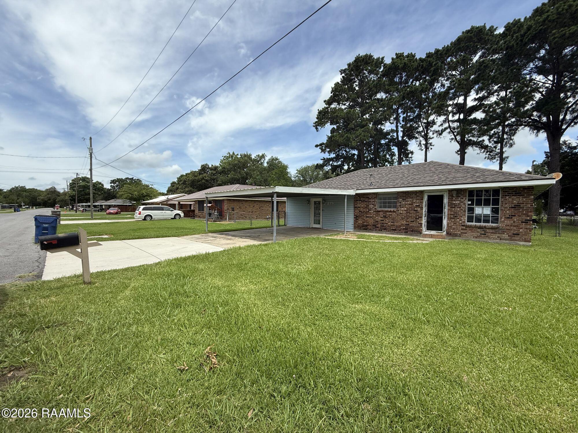 219 Blue Bonnet Drive