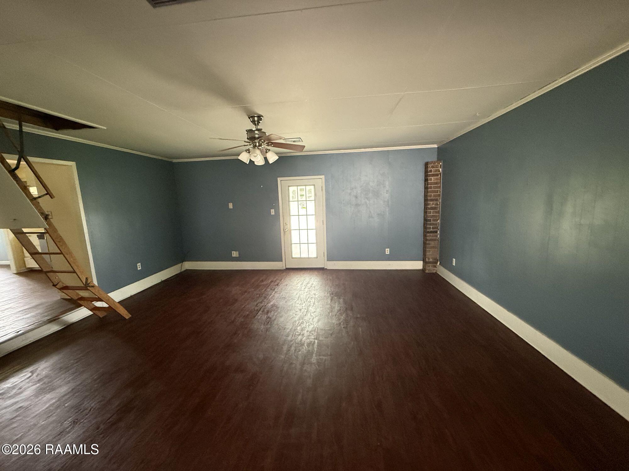 219 Blue Bonnet Drive