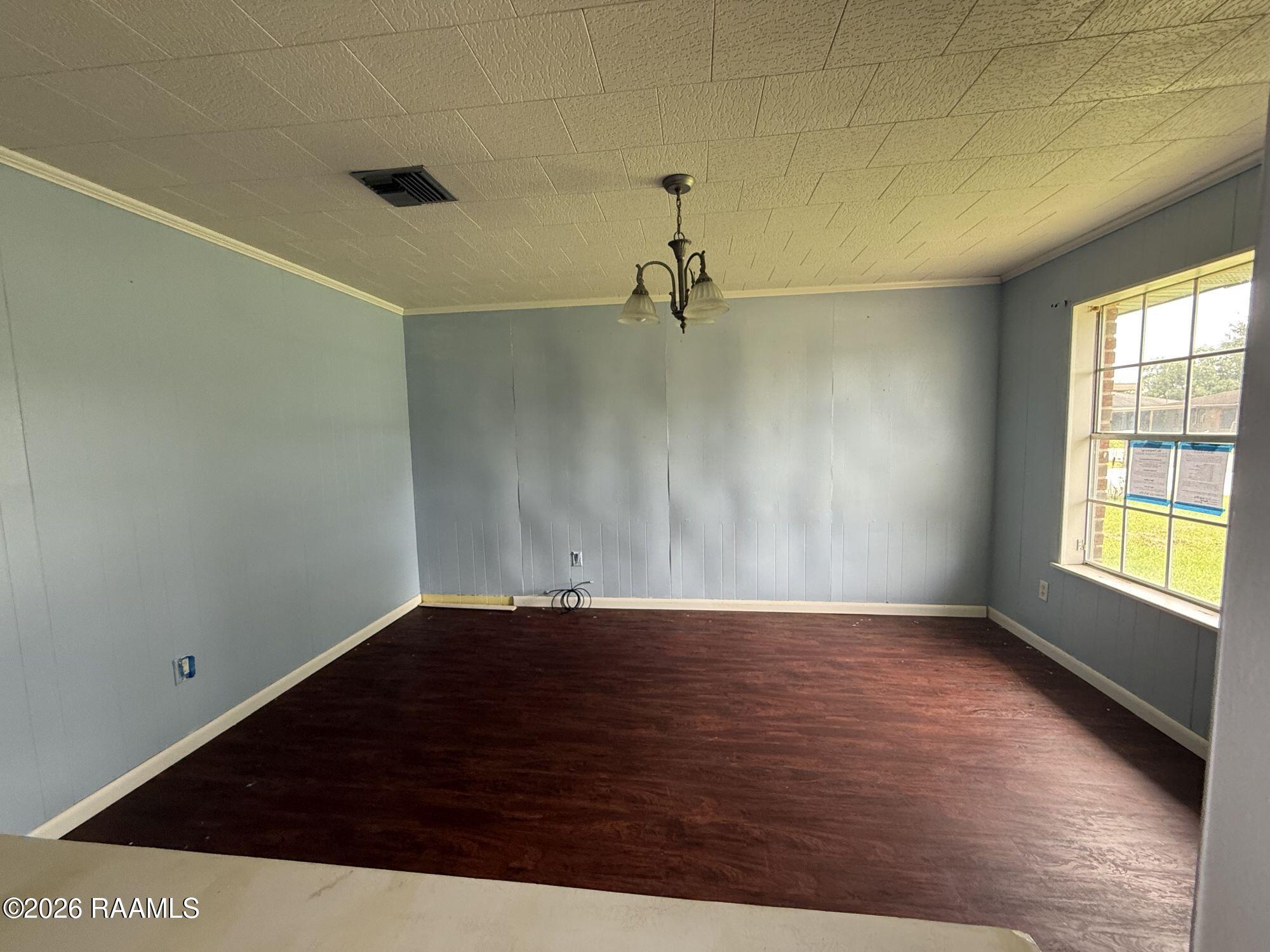 219 Blue Bonnet Drive