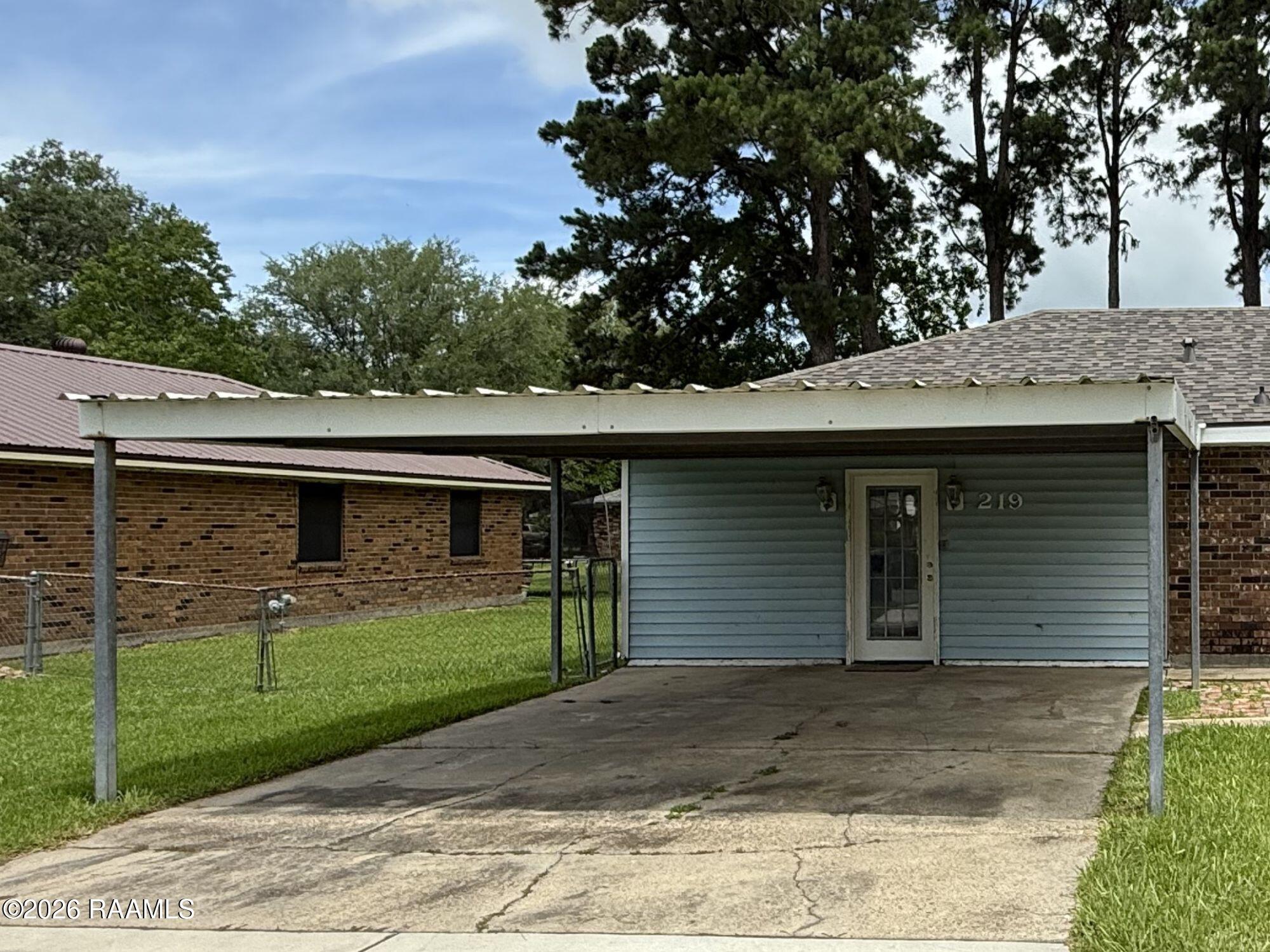 219 Blue Bonnet Drive