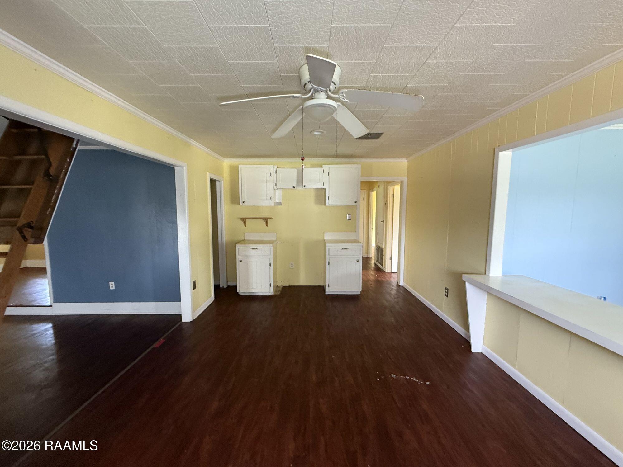 219 Blue Bonnet Drive