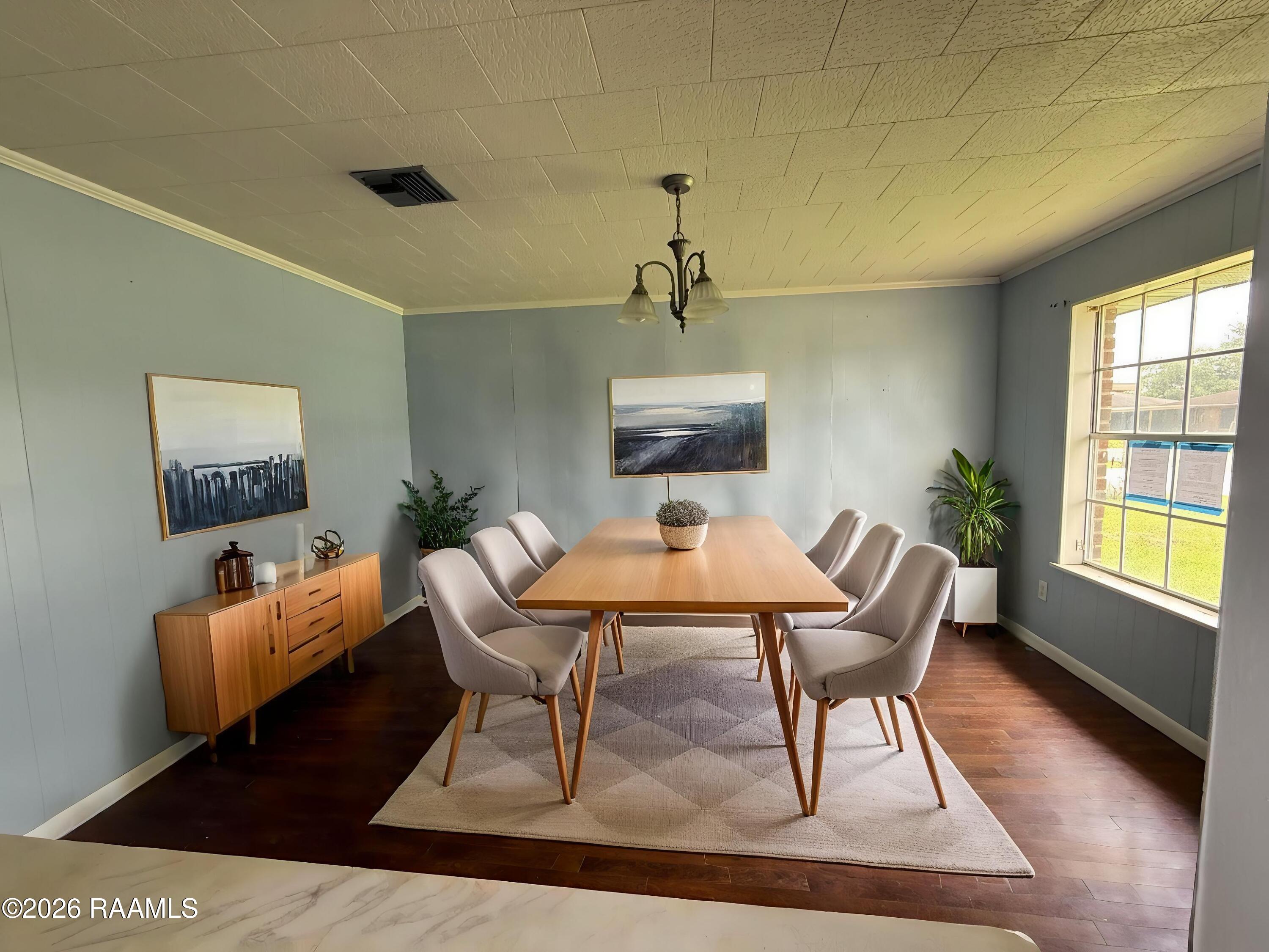219 Blue Bonnet Drive