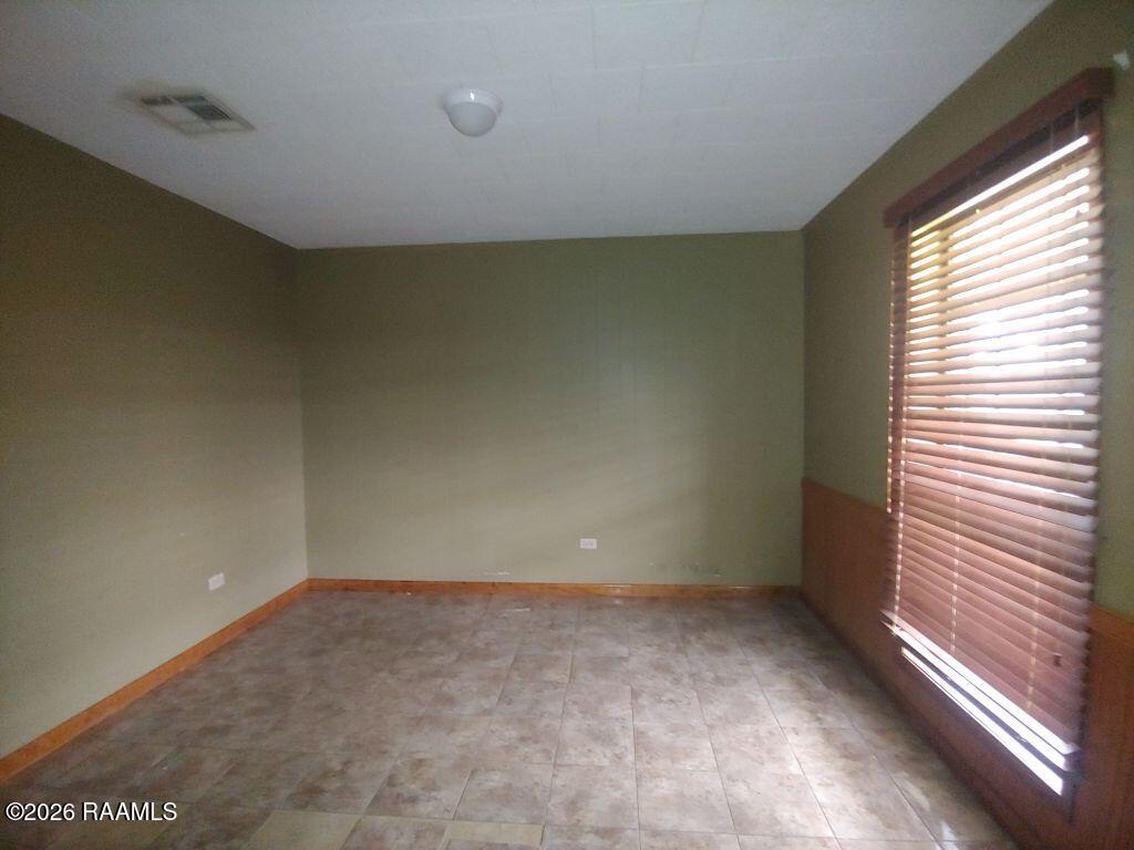 17832 W La Highway 82