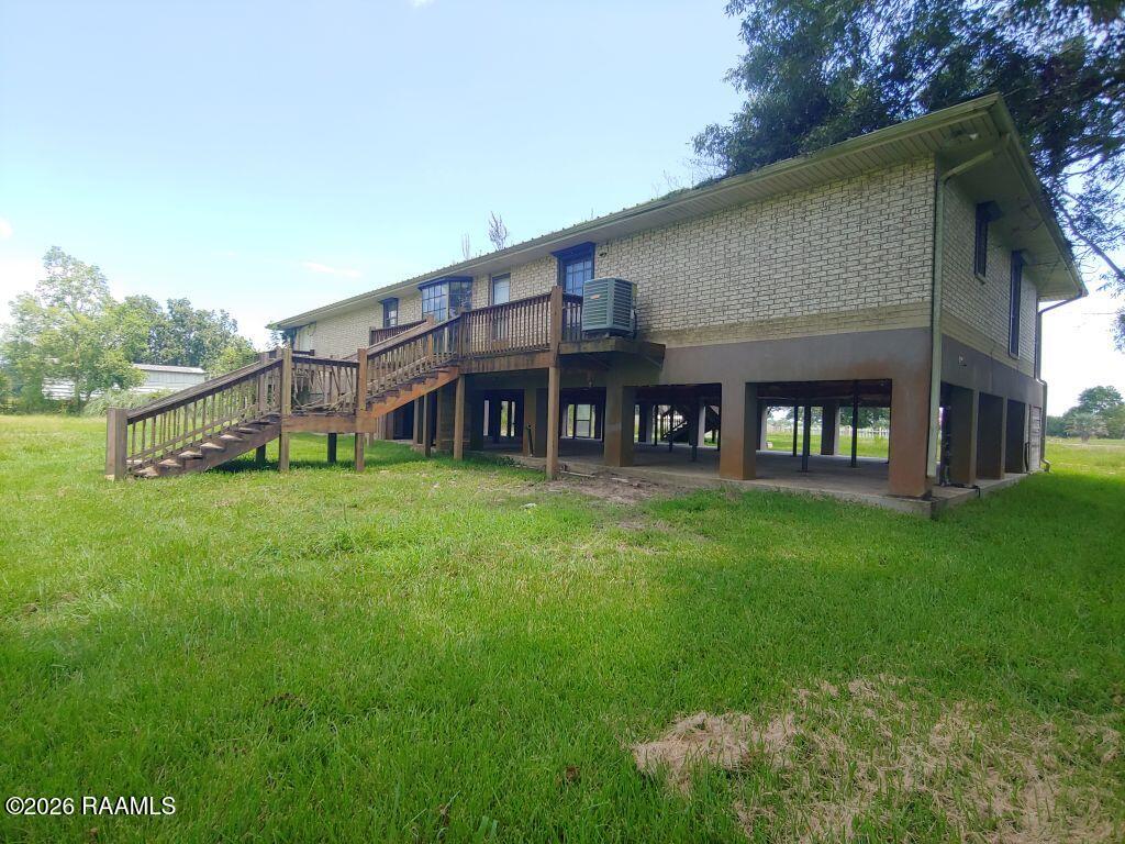 17832 W La Highway 82