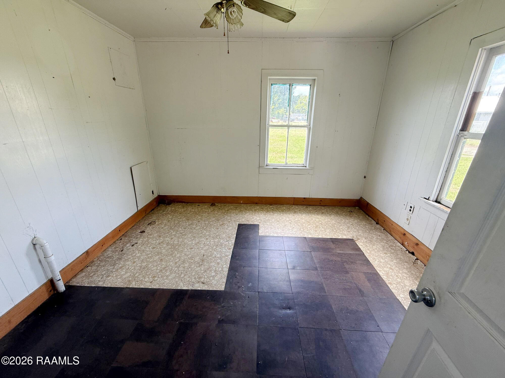 6918 Coteau Road